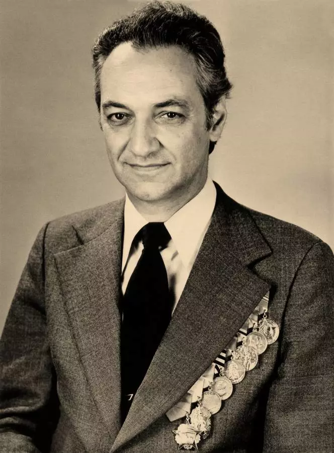 Микоян Вано Анастасович (1927–2016)
